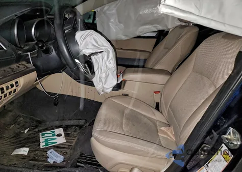 2018 Subaru Outback 2.5I Premium z USA, uszkodzony, nr VIN 4S4BSAFC1J3294451